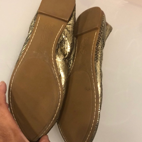 Lucky Brand Flats!!! 7.5 - Picture 2 of 3